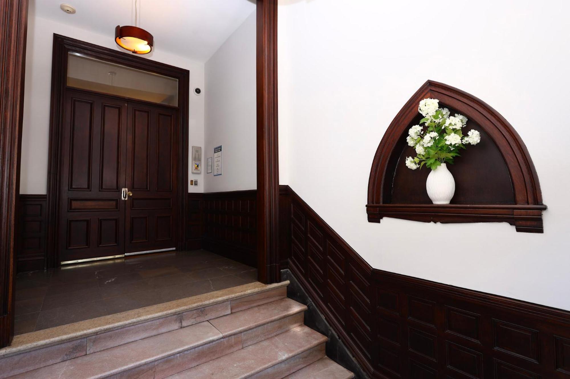 Cozy & Stylish Newbury Street Studio, #9 بوسطن المظهر الخارجي الصورة